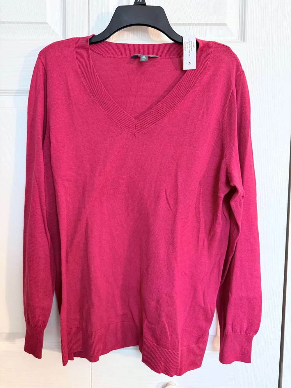 Terra & Sky Fuchsia V‑Neck Sweater